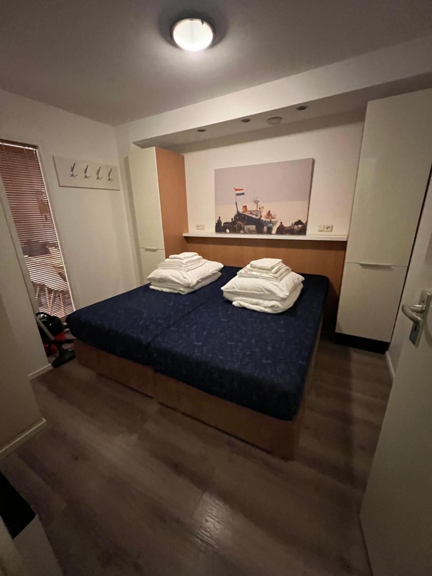 Appartement Noflik, Amelander Kaap ฮอลลุม ภายนอก รูปภาพ