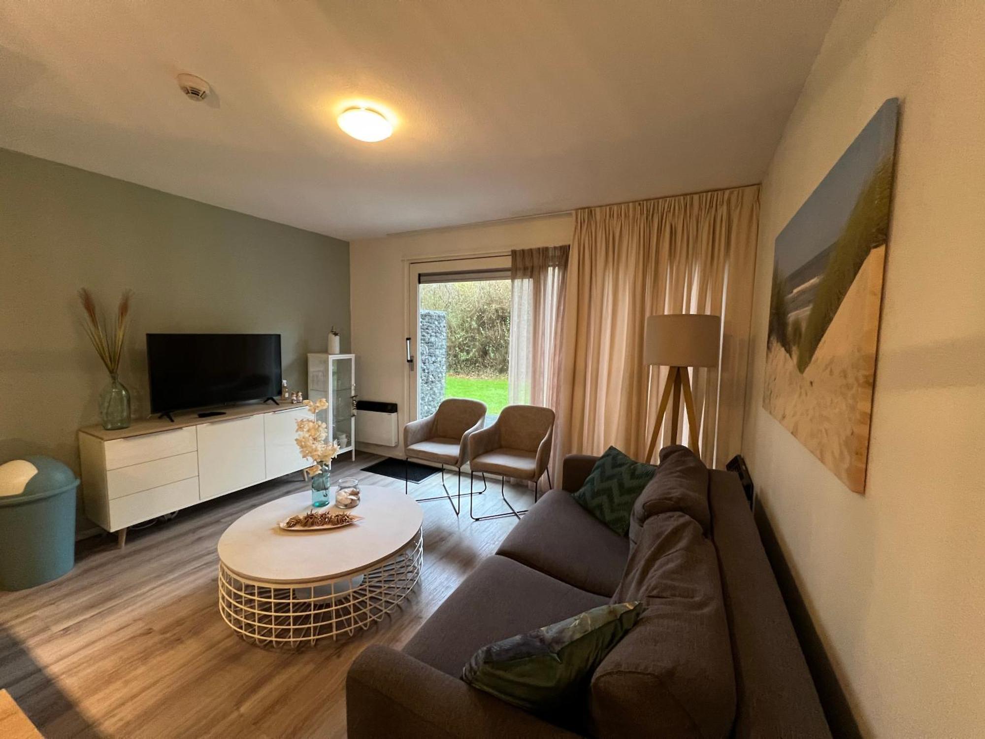 Appartement Noflik, Amelander Kaap ฮอลลุม ภายนอก รูปภาพ